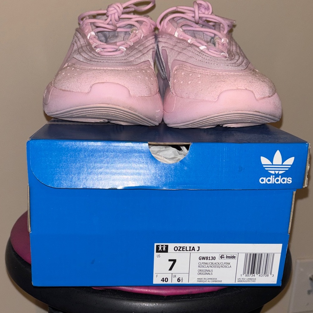 Adidas 7Y/8.5W Pink Ozelia Sneakers